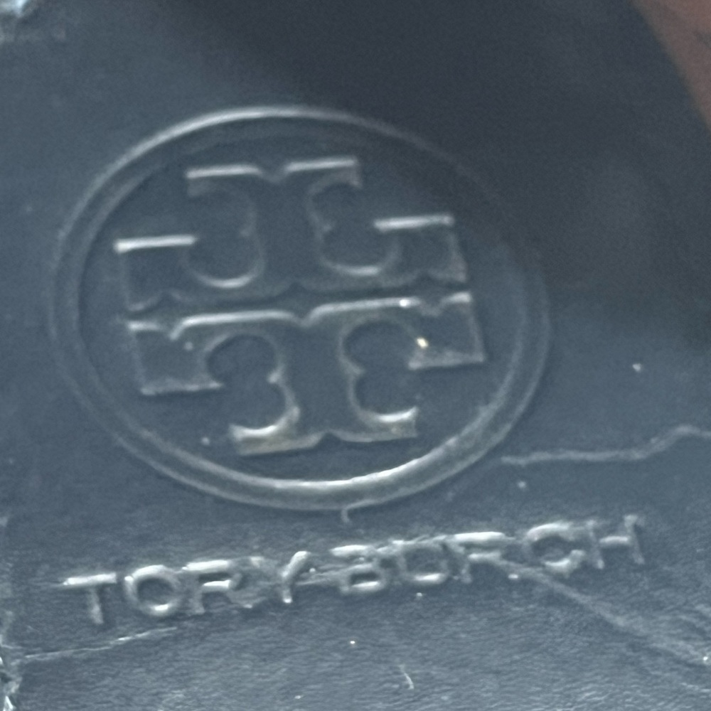 Tory Burch Skyler Perforated Sneaker Flats Size 8, Navy Blue Leather - Picture 9 of 10